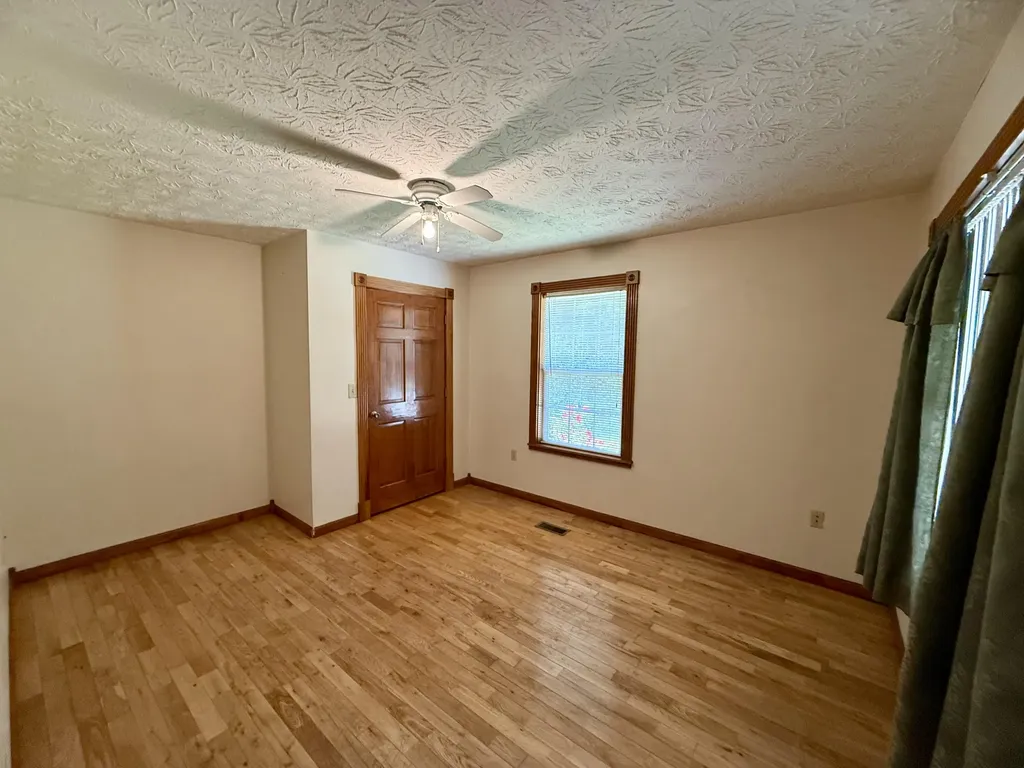 75 Cedar Springs Lane Barbourville KY 40906