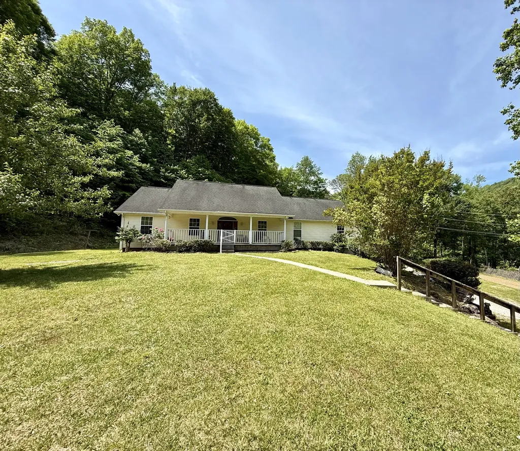 75 Cedar Springs Lane Barbourville KY 40906