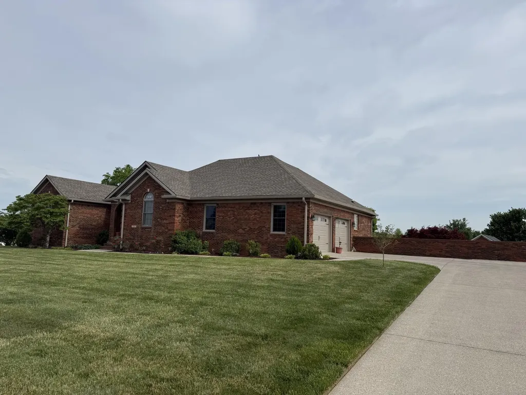 700 Carolina Court Richmond KY 40475