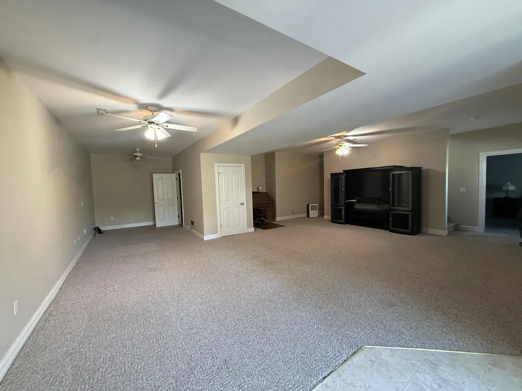 700 Carolina Court Richmond KY 40475