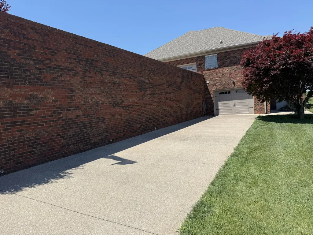 700 Carolina Court Richmond KY 40475