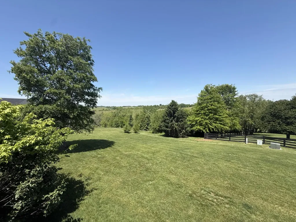 700 Carolina Court Richmond KY 40475