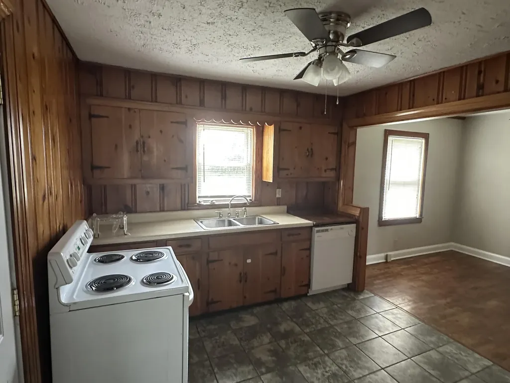 135 Willis Avenue Frankfort KY 40601