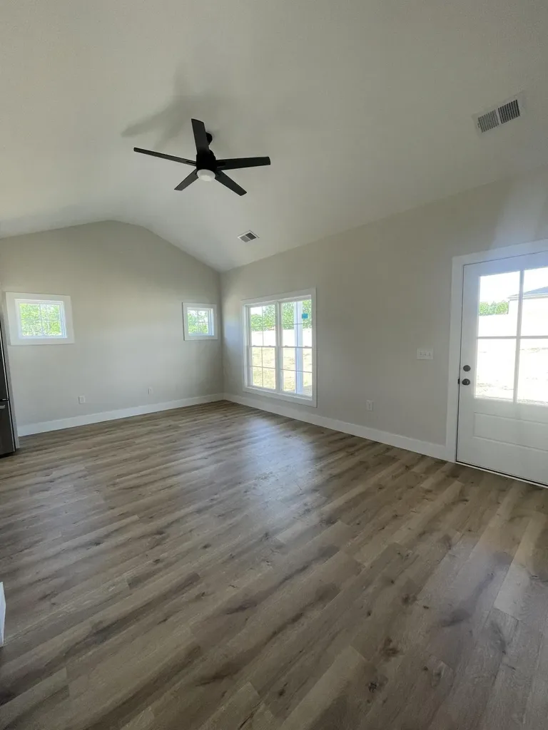 104 Cedarwood Drive Lancaster KY 40444