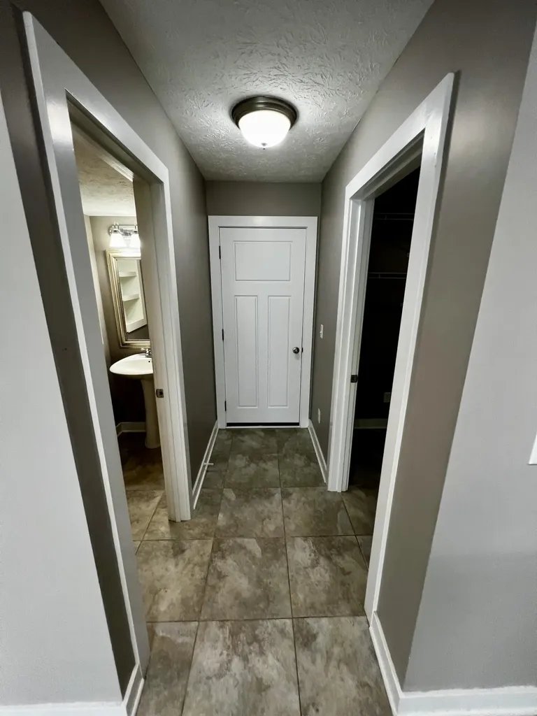 1113 Blue Bell Way Bowling Green KY 42104