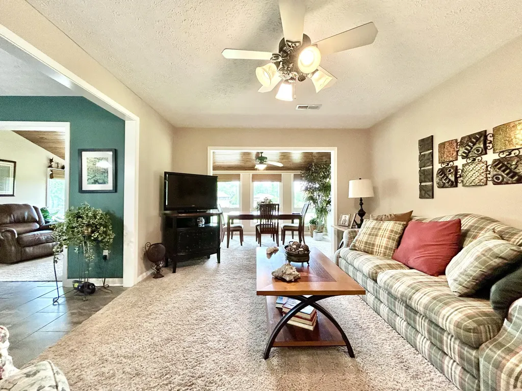45-3 Woodson Bend Resort Bronston KY 42518