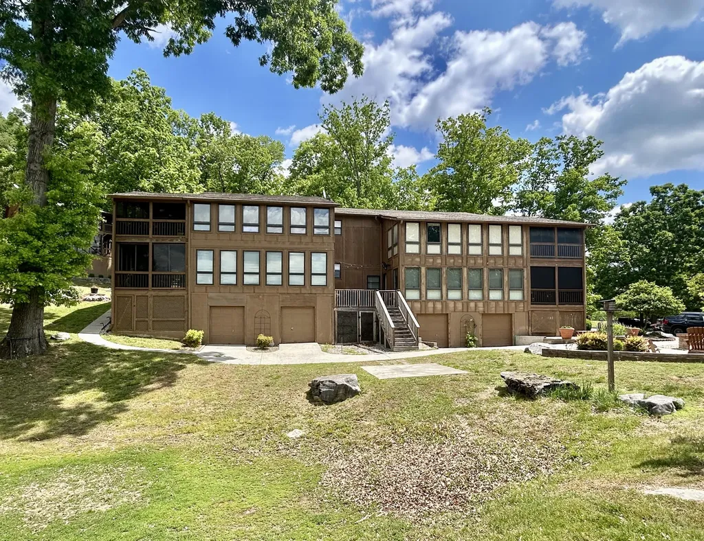 45-3 Woodson Bend Resort Bronston KY 42518