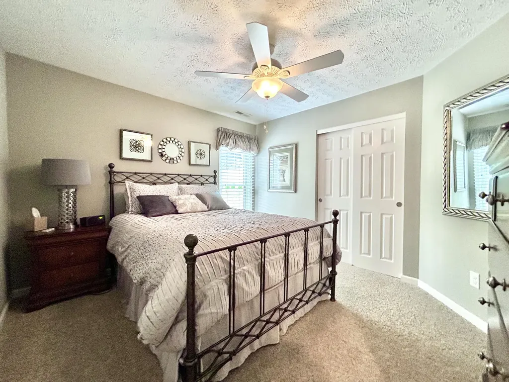 45-3 Woodson Bend Resort Bronston KY 42518