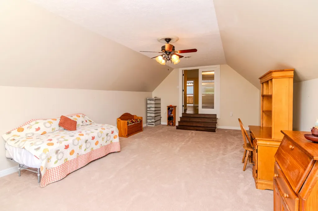 200 English Lane Columbia KY 42728