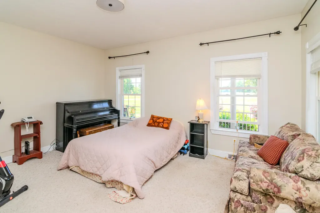 200 English Lane Columbia KY 42728