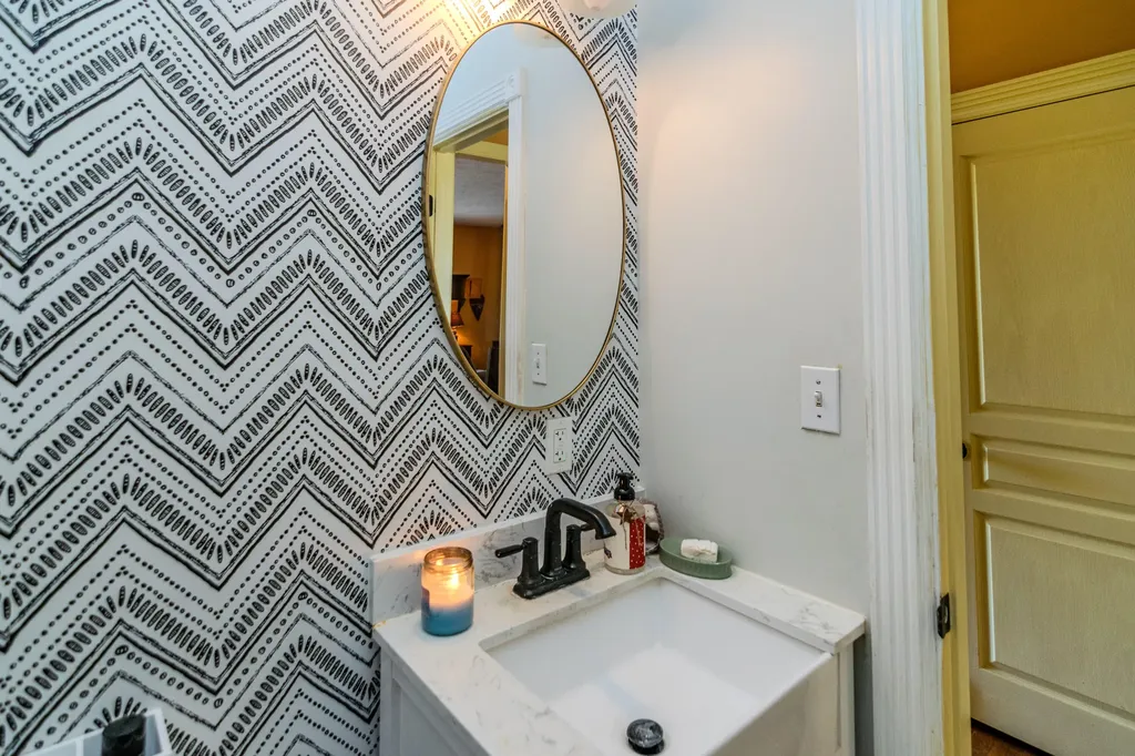 200 English Lane Columbia KY 42728
