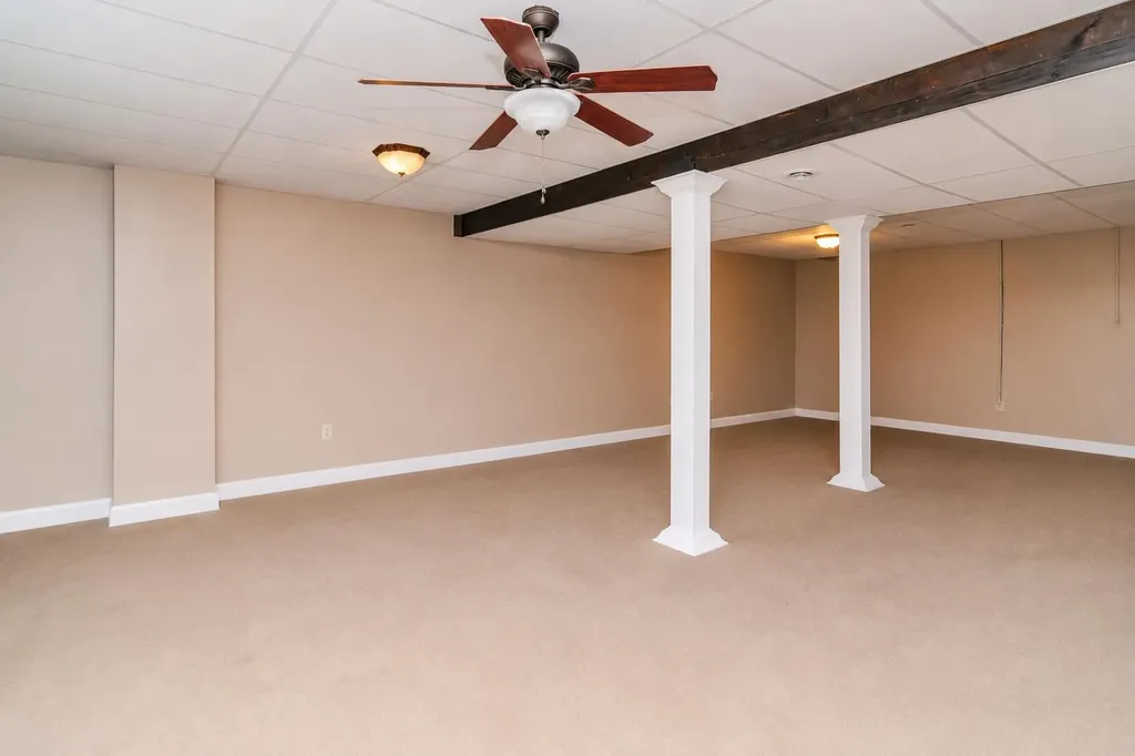 200 English Lane Columbia KY 42728