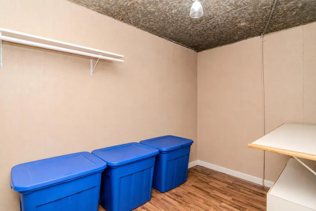 200 English Lane Columbia KY 42728