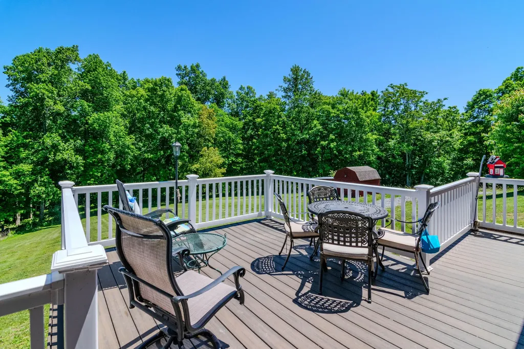 200 English Lane Columbia KY 42728