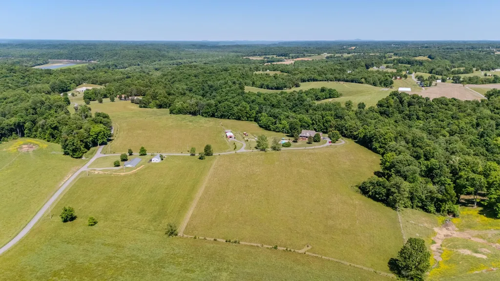 200 English Lane Columbia KY 42728