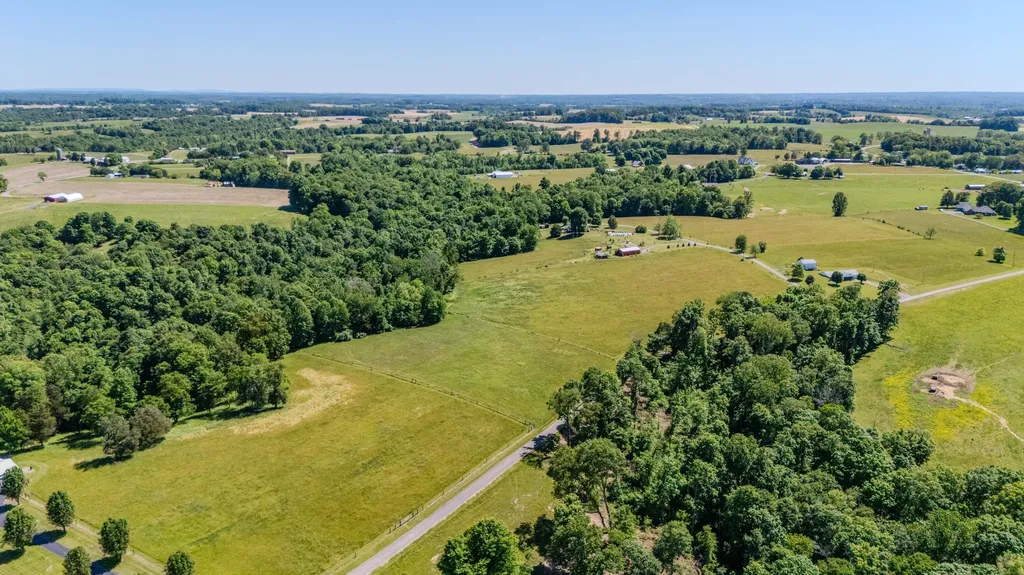 200 English Lane Columbia KY 42728