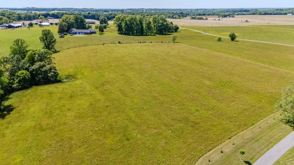 200 English Lane Columbia KY 42728
