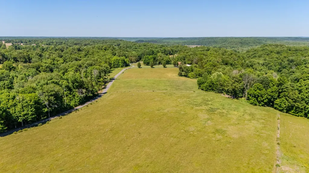 200 English Lane Columbia KY 42728