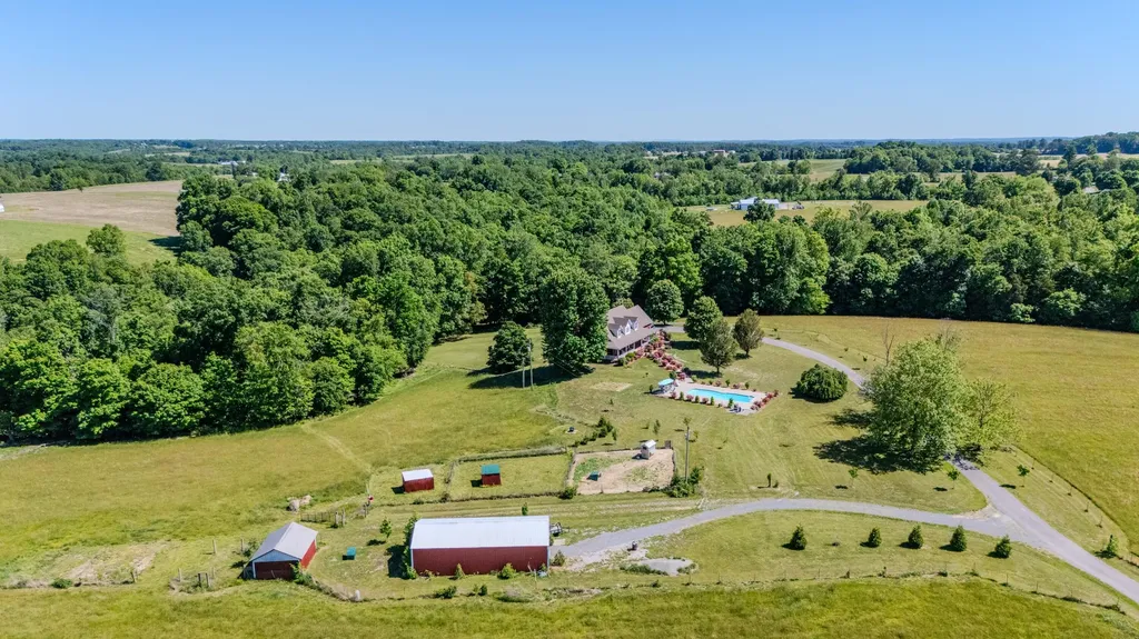200 English Lane Columbia KY 42728