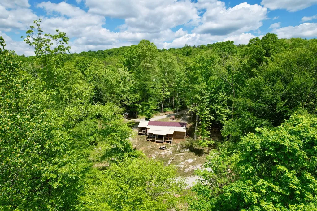 217 Ralph Troxell Road Monticello KY 42633