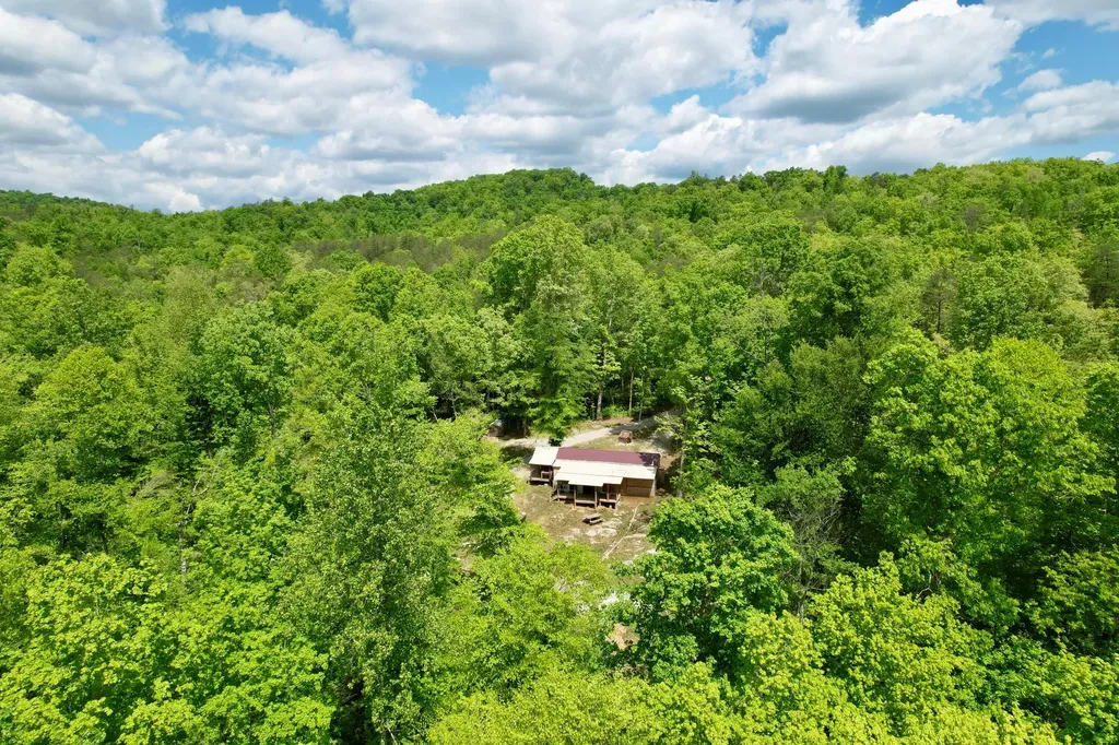 217 Ralph Troxell Road Monticello KY 42633