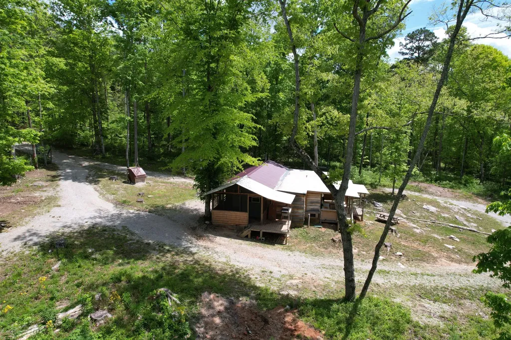 217 Ralph Troxell Road Monticello KY 42633