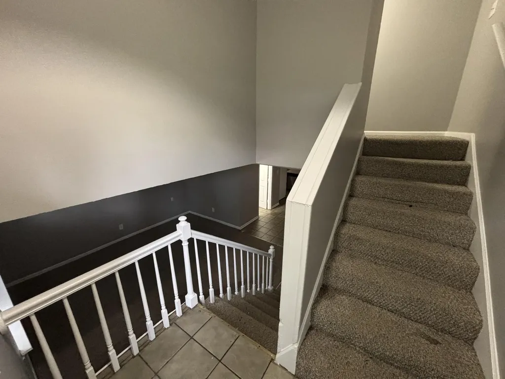 1179 Tatesbrook Drive Lexington KY 40517