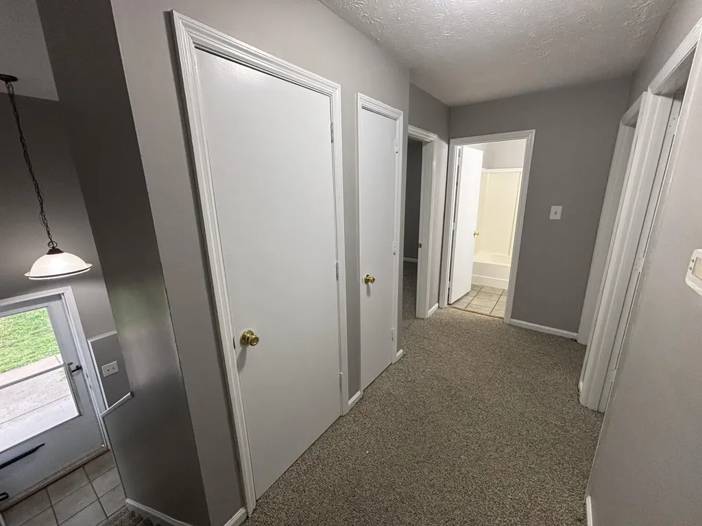 1179 Tatesbrook Drive Lexington KY 40517