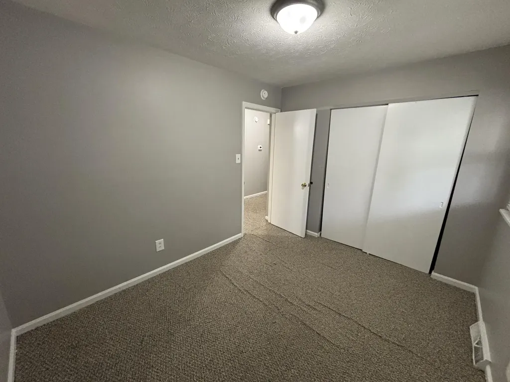 1179 Tatesbrook Drive Lexington KY 40517