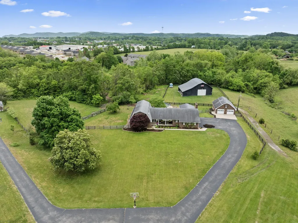 362 Opossum Kingdom Road Berea KY 40403
