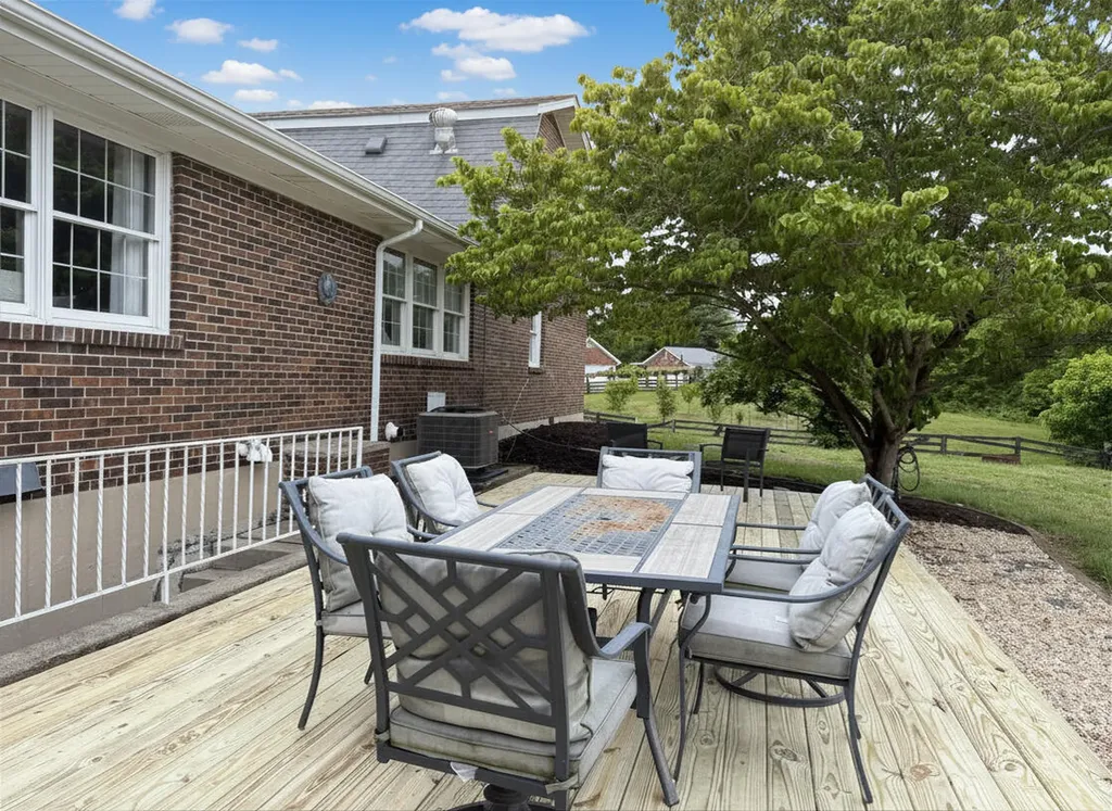 362 Opossum Kingdom Road Berea KY 40403