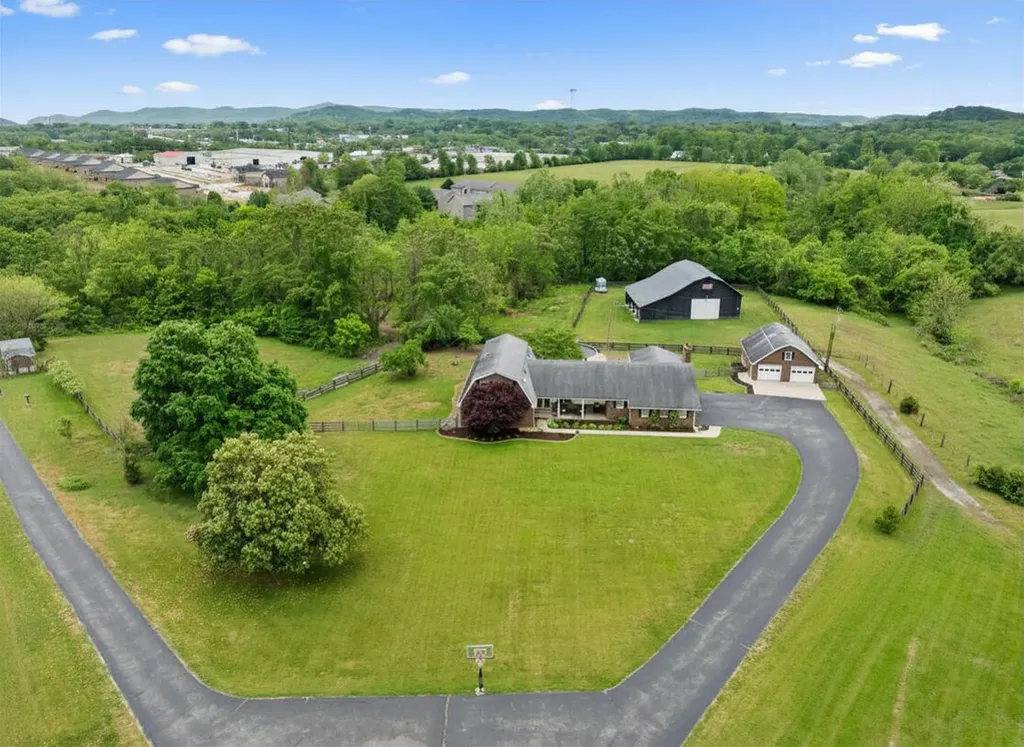 362 Opossum Kingdom Road Berea KY 40403