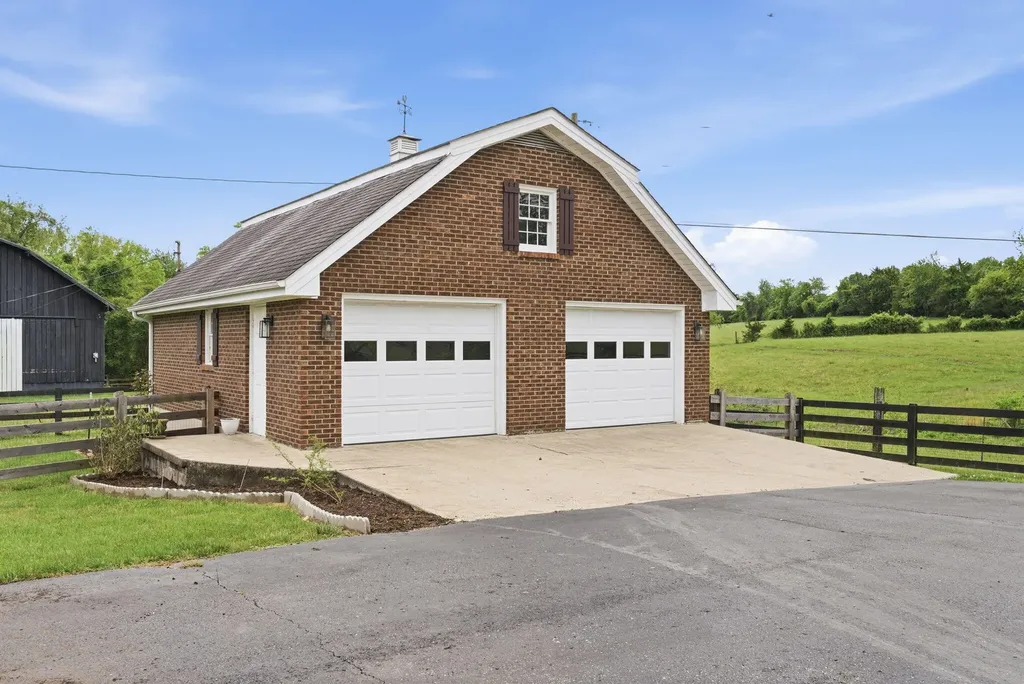 362 Opossum Kingdom Road Berea KY 40403