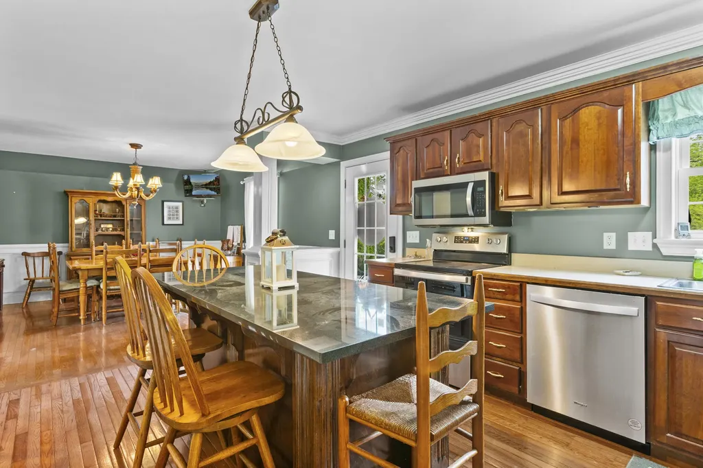 4872 Maysville Road Flemingsburg KY 41041