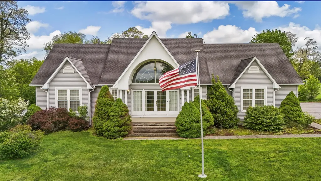 4872 Maysville Road Flemingsburg KY 41041