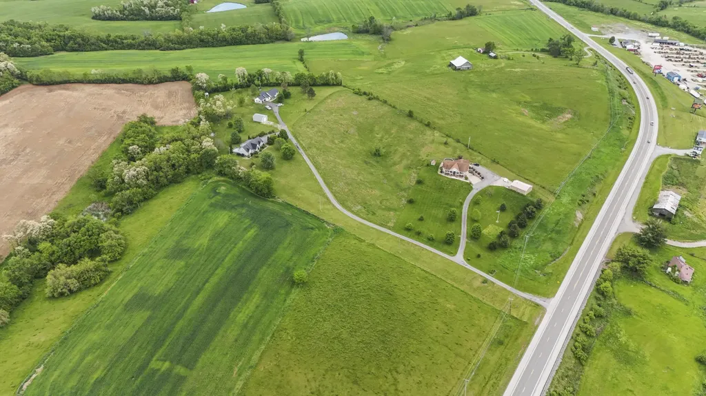 4872 Maysville Road Flemingsburg KY 41041