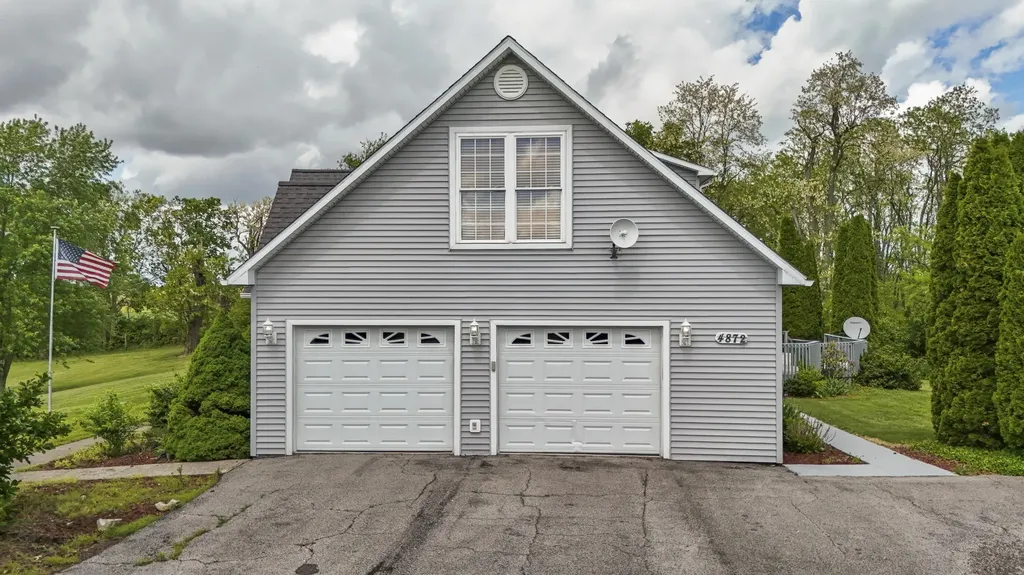 4872 Maysville Road Flemingsburg KY 41041