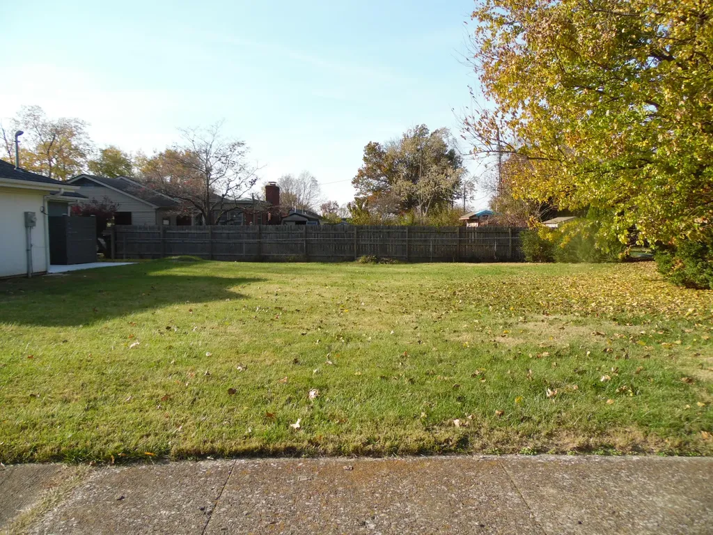 829 Laurel Hill Road Lexington KY 40504