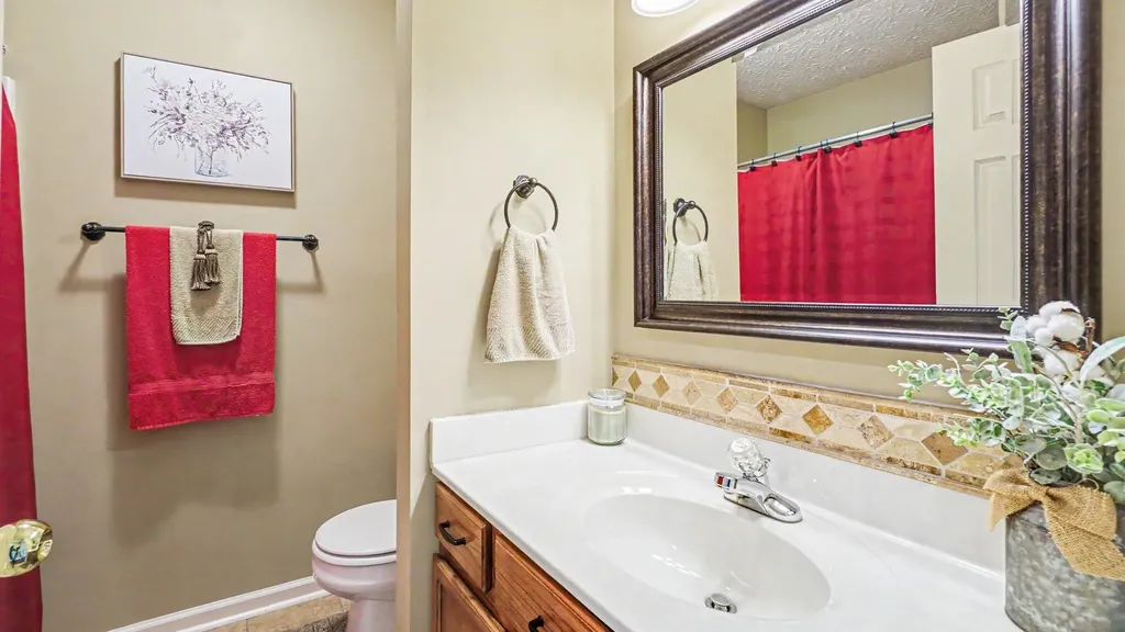 2228 Kenwood Drive Lexington KY 40509