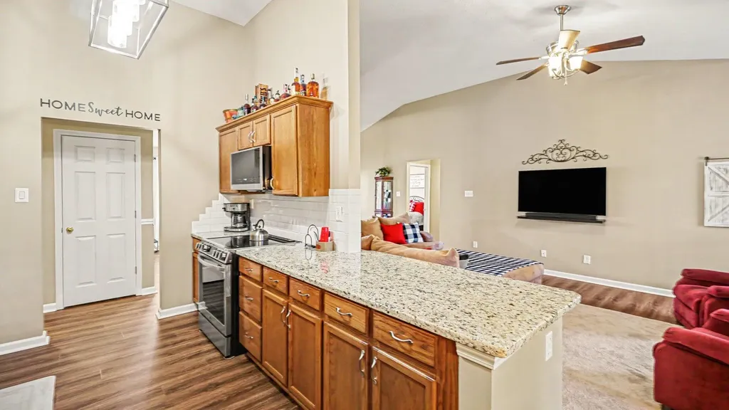 2228 Kenwood Drive Lexington KY 40509