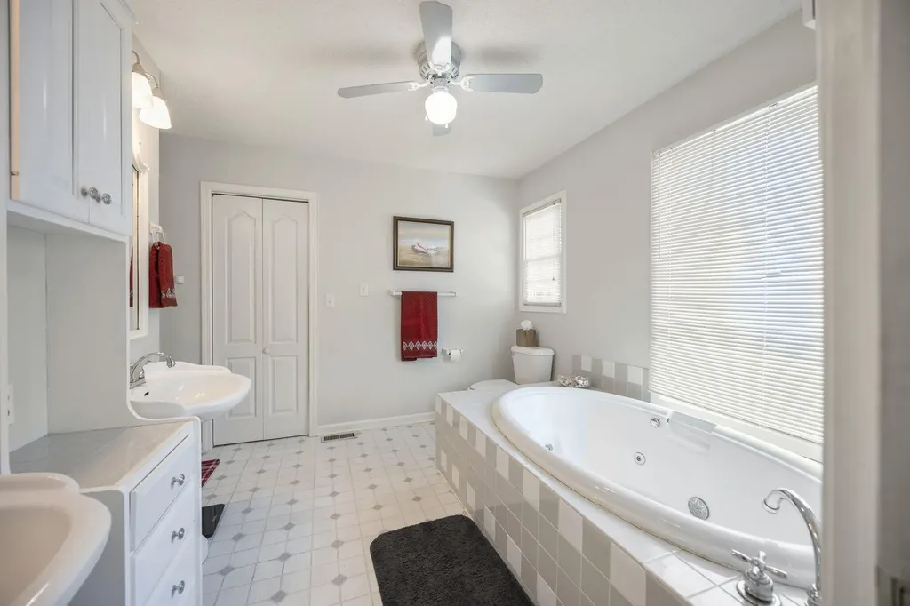 109 N Starview Drive Somerset KY 42503