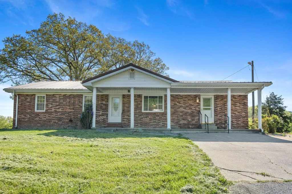 1065 Copper Creek Road Berea KY 40403