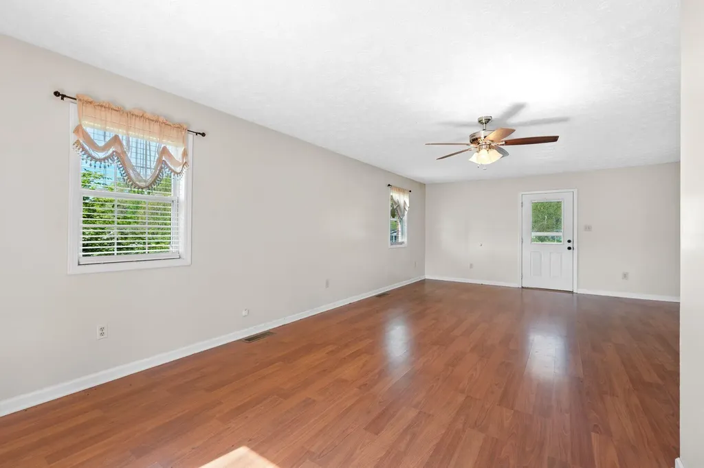 1065 Copper Creek Road Berea KY 40403