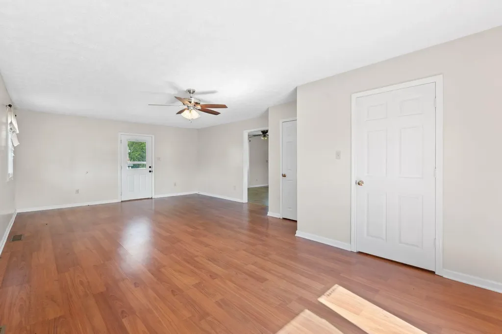 1065 Copper Creek Road Berea KY 40403