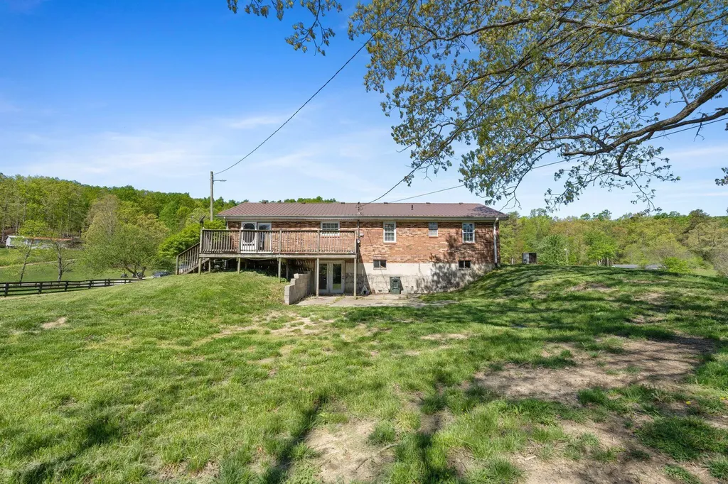 1065 Copper Creek Road Berea KY 40403
