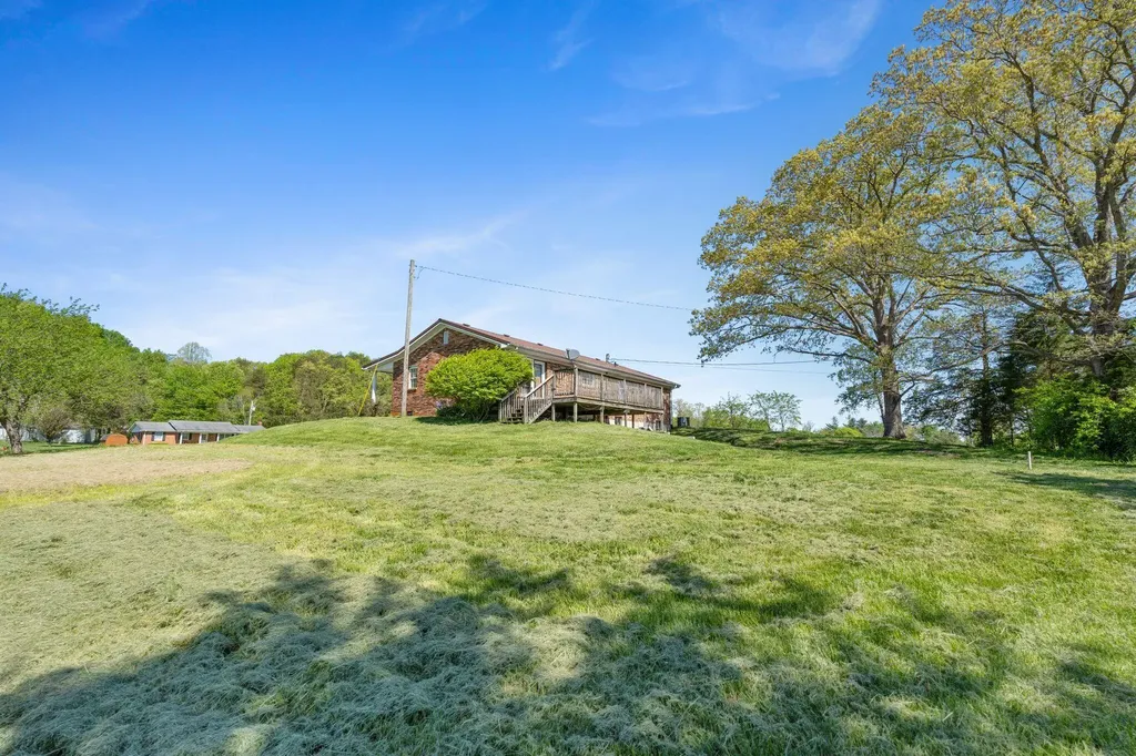 1065 Copper Creek Road Berea KY 40403