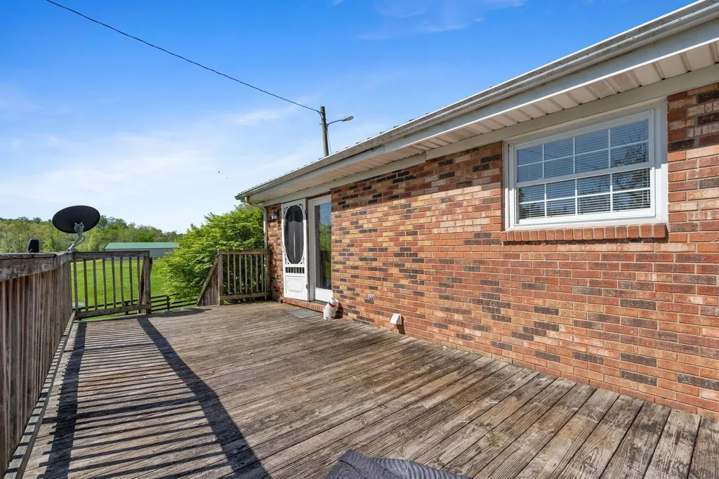 1065 Copper Creek Road Berea KY 40403