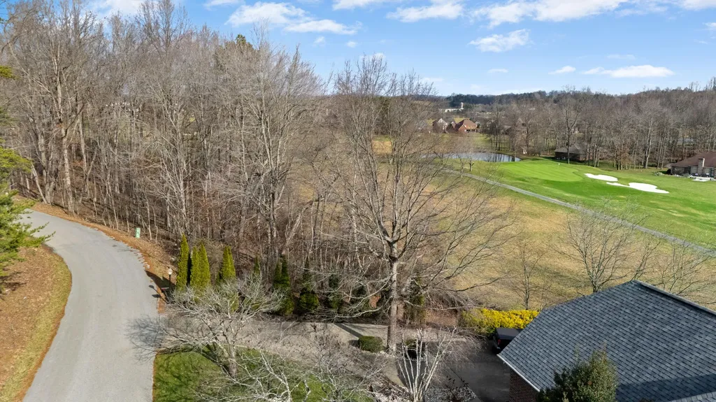124 Beechwood Drive London KY 40744
