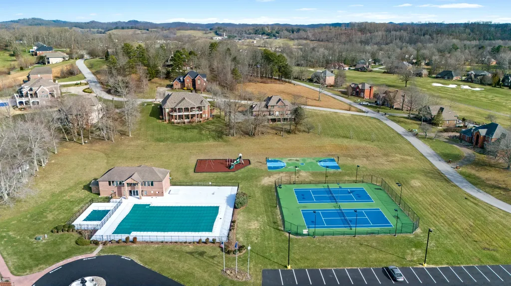 124 Beechwood Drive London KY 40744