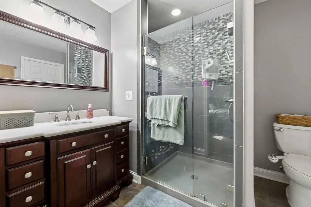 101 Gene White Lane Morehead KY 40351